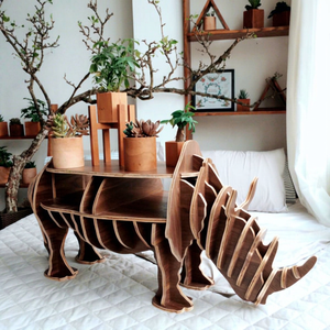 Table de travail en bois, mobilier artisanal - Product Image 1