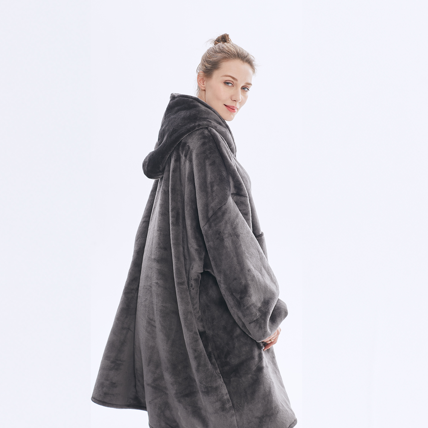 3 grigio