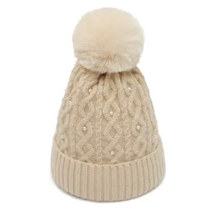 Femmes hiver chaud tricoté chapeau perle fourrure Pom à la mode décontracté bonnet casquette pour filles Skullies Bonnet pour <span class=keywords><strong>Femme</strong></span> Invierno Gorras - Product Image 1