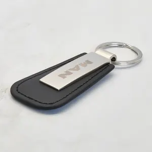 Porte-clés en cuir personnalisé personnalisé en gros graver le porte-clés en cuir pu de voiture vierge