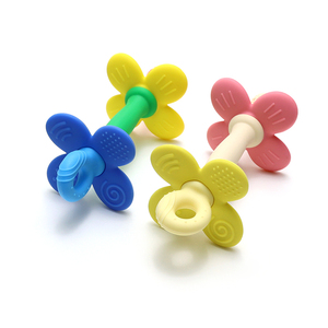 Nouveau modèle Jouets cadeaux pour enfants Jouets de dentition en silicone sans BPA de qualité alimentaire pour bébé Jouets à mâcher pour la dentition des bébés - Product Image 2