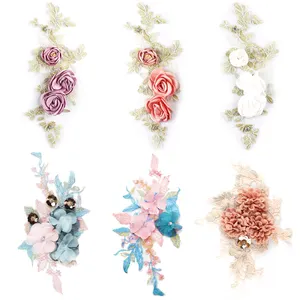 ดอกไม้เคมีลูกไม้เย็บปักถักร้อยลูกไม้ Corsages Applique แพทช์