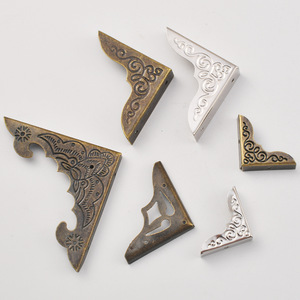 Wenzhou Platinum Link Decorative Corner Brackets Metal Embossed For <b>Gift</b> <b>Box</b> Craft Hardware Accessories - Product Image 2