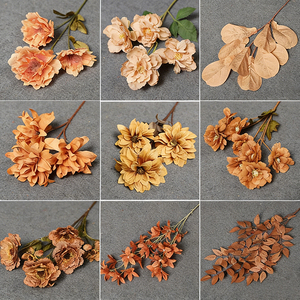 ชุดดอกไม้ประดิษฐ์และ<span class=keywords><strong>ต้น</strong></span>ไม้สำหรับตกแต่งงานแต่งงาน ช่อดอกไม้ประดับเพดาน สีคาราเมล วัสดุดอกไม้ทำมือ - Product Image 3