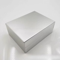 Boîtier en aluminium anodisé argenté 160*80mm, paroi lisse, longueur 200/220mm, ouvertures usinées CNC, marquage laser