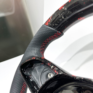 Volante de Fibra de Carbono Rojo Forjado, Apto para <span class=keywords><strong>Mercedes</strong></span> Benz W801 Clase C, Clase E, AMG GLC, GLA, Clase G, C63, A43 - Product Image 5