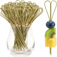 Rode Hartvormige Bamboe Spiesjes FDA Goedgekeurd Ecologisch Verantwoord Knoopspiesjes Wegwerp Aperitiefprikkers voor Gourmet Feesten