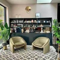 Fauteuil de salon design nordique en bois et flanelle, style simple et luxueux, populaire sur Xiaohongshu, tendance et confortable