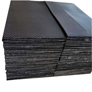 Alfombra de Goma para Cerdos, Alfombra de Goma para la Cría de Vacas, Alfombra Térmica para Lechones, Revestimiento Antimicrobiano, Duradera - Product Image 1