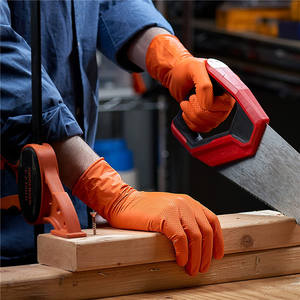 Sarung Tangan Nitril Murni Sekali Pakai 10 Mil Tekstur Diamond Logo OEM Kustom Industri Layanan Makanan Perbaikan Mobil Mekanik Kebersihan - Product Image 5