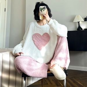 Invierno <span class=keywords><strong>amor</strong></span> cuello redondo pijamas medio terciopelo mujeres dibujos animados dulce pijama térmico traje ropa de dormir conjuntos - Product Image 3