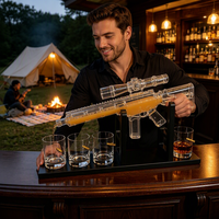 Ensemble de carafe à whisky en verre de style fusil AR15 artisanal avec 4 verres à shot intégrés, support de présentation, logo personnalisé, cadeau de luxe, articles de bar