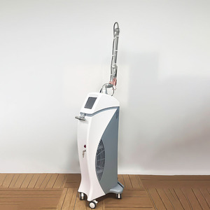 เครื่องเลเซอร์ CO2 แบบ 3-in-1 สำหรับงานทางการแพทย์และเครื่องตัด  กำลังไฟ 40 วัตต์ ความยาวคลื่น 10600 นาโนเมตร พร้อมระบบระบายความร้อนด้วยการไหลเวียนของอากาศ - Product Image 1