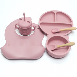 Cuenco de silicona de oso para niños con ventosa, vajilla de dibujos animados para bebés de grado alimenticio, herramienta bonita para comer y alimentar accionada manualmente - Product Image 2
