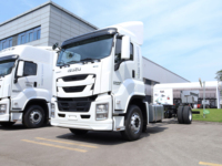Chasis Truk Isuzu GIGA VC61 21 Ton, Mesin Diesel 6UZ1, Kabin 1.5, 4x2, Truk Lorry Camiones untuk Dijual