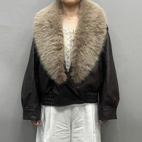 Blouson bomber oversize en similicuir pour femme avec col en fausse fourrure, texture grainée, manteau en cuir végétalien pour l'automne et l'hiver