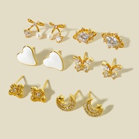 Boucles d'oreilles minimalistes pour femmes, plaquées or 18 carats, avec zircon cubique glacé et perle en forme de cœur, idéales pour un cadeau