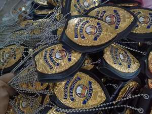 <span class=keywords><strong>Fabricant</strong></span> HLC, badges de sécurité personnalisés pour les agents de sécurité et les policiers, avec chaîne, porte-badge en cuir, badge en métal artisanal pour la décoration de fête - Product Image 6