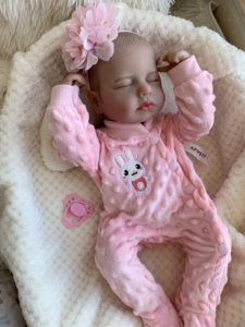 Il cavallo idolo Pusy Kurhn corregge anatomicamente la giovane vita femminile al Video Robot non verniciato Kit Vollence Reborn Doll - Product Image 6