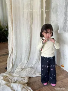 Chất Lượng Cao Bán Buôn Hổ Phách Loạt Mùa Thu Mới Bé Phim Hoạt Hình Giản Dị Lỏng Thân Thiện Với Môi Thời Trang Áo Khoác Jeans - Product Image 2