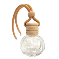 Diffuseur d'huiles essentielles suspendu 10 ml, flacon carré en verre transparent vide avec bouchon à vis, rechargeable, pour voiture, désodorisant, parfum, aromathérapie, pendentif