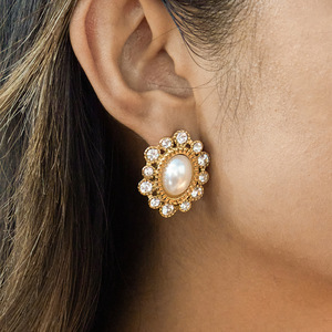 Flower <b>Stud</b> <b>Earrings</b> Gold Pearl <b>Crystal</b> Bezel Setting Party Jewelry - Product Image 3