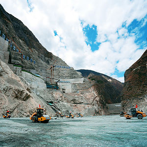 ماكينة تسوية رصف الخرسانة الأصلية للبيع <span class=keywords><strong>LiuGong</strong></span> 509E للأسفلت 9m - Product Image 4