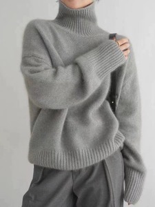 Herbst-Winter Damen-Pullover Flauschiger Gerippter Rollkragenpullover Locker Geschnitten mit Überschnittener Schulter und Weiten Ärmeln Gerippte Bündchen Kuschelig Weich - Product Image 5