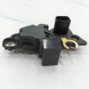 Regulador de voltaje del alternador <span class=keywords><strong>IB225</strong></span> 14,5 V 0031542406 038903803 - Product Image 3