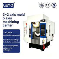 Centre d'usinage vertical CNC compact à cinq axes U200T, perçage, taraudage, alésage, fraisage, changeur d'outils ATC BT30, haute vitesse 21 tr/min