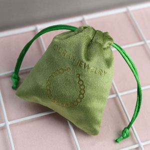 Bolsa de Regalo de Joyería de Lujo Reciclable con Logotipo Personalizado, Base de Terciopelo de Seda, Cordón Ajustable, para Relojes, Collares, Piedras Preciosas, Gafas - Product Image 5