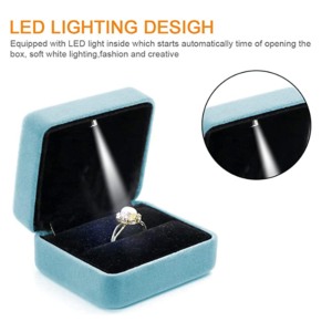 Hộp Quà Tặng Trưng Bày Trang Sức Nhung Xanh Nhạt Đèn LED Tùy Chỉnh Sang Trọng Sinh Thái Bán Sỉ Cho Nhẫn Đính Hôn Cầu Hôn Hộp Nhẫn Cưới - Product Image 5