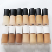 Logo personnalisé Vegan Matte Liquid Makeup Fond de teint écran solaire SPF Couverture complète pour peau foncée à claire Fond de teint minéral