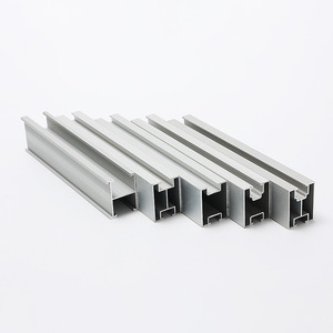 Profilé en acier galvanisé à chaud de haute qualité personnalisé avec trous, profilé en U, tailles de profilés en acier de calibre 16 - Product Image 1