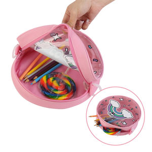 <span class=keywords><strong>Mochila</strong></span> Redonda Linda para Niñas Pequeñas - Parte Delantera <span class=keywords><strong>Transparente</strong></span> de PVC con Parte Trasera de Poliéster Rosa, Correa Cruzada o de Hombro Ajustable - Product Image 2