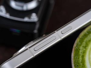 OPPO Find X8 Ultra สมาร์ทโฟนขายดี ชิปเซ็ต Qualcomm Snapdragon 8 Elite Platform ระบบสแกนลายนิ้วมือใต้หน้าจอ รองรับซิมคู่ สแตนด์บายคู่ - Product Image 6