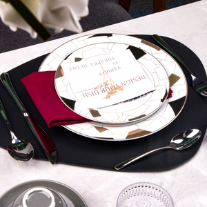 Juego de platos de cerámica elegantes, vajilla barata a granel, platos de hueso fino de China con cargador dorado para boda, venta al por mayor - Product Image 1
