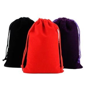 Sac cadeau en velours avec cordon de serrage, pochette pour bijoux, sac d'emballage, doux, luxueux, multicolores, réutilisable, fermeture à cordon de serrage, emballage cadeau - Product Image 1