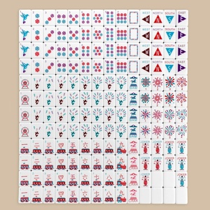 Juego de Fichas de Mahjong Americano, con Fichas Acrílicas Coloridas y un Estuche de Viaje de Cuero con Motivos de Parques Temáticos y Circo. - Product Image 2