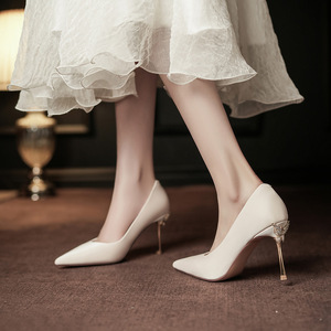 Chaussures pour femmes Y25909 à bout pointu et talon aiguille, ultra-hautes, avec décoration en strass, sexy et tendance - Product Image 2