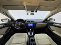 Volkswagen Sagitar d'occasion 2015, édition Confort automatique, conduite à gauche, berline essence, vente en gros, exportation