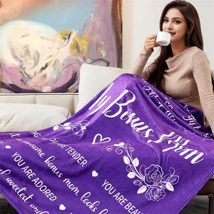 Coperta Ti Amo fino alla Luna e Ritorno, per Moglie e Figlia, Coperta con Scritta in Flanella e Pile, Regalo per la Festa della Mamma - Product Image 2