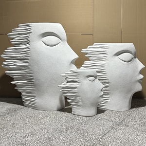 Ornamen Pot Tanaman Lantai Berbahan Fiberglass dengan Finishing Batu Pasir Gaya Art Deco untuk Penggunaan Dalam/Luar Ruangan, Taman Rumah, dan Lanskap - Product Image 2