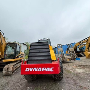 Vente Flash : Compacteur Vibratoire Routier Dynapac CA251D d'Occasion, 10 Tonnes, Équipement de Construction de Haute Qualité à Vendre - Product Image 6