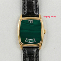Montre mécanique automatique de luxe à heures sautantes, boîtier tonneau vintage doré, cadran vert malachite, bracelet en cuir, montre-bracelet pour homme OEM