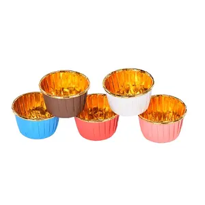 Toptan Rolled lenmiş-jant kek kılıfları özel baskılı Muffin Cupcake kağıdı fincan kaplı pişirme durumda