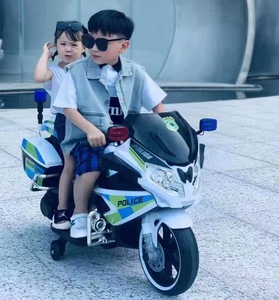 Le motociclette per bambini possono prendere il doppio triciclo elettrico per bambini a quattro ruote con telecomando per auto di ricarica - Product Image 3