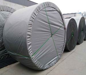 Özelleştirilmiş üretici aşınma direnci EP NN CC kauçuk konveyör bantları - Product Image 1