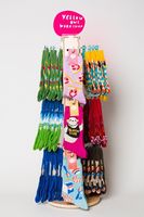 Présentoir rotatif sur pied en métal personnalisé Bvis pour chaussettes, rangement, couleur et logo personnalisables, design moderne pour la vente au détail