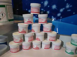 น้ำยาประสานฟลักซ์อลู<span class=keywords><strong>มิ</strong></span><span class=keywords><strong>เนียม</strong></span>สำหรับเชื่อมและบัดกรีสำหรับเชื่อมโลหะอัลลอยด์ในแผงโซลาร์เซลล์ FB201C <span class=keywords><strong>ราคา</strong></span>ถูก - Product Image 3